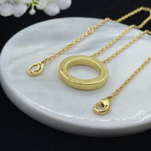 قلادة مصممة الذهب قلادة الماس الفاخرة مجوهرات أزياء روز الذهب قلادة عيد الحب هدية رائعة