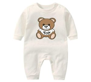 Baby Rompers Boys Girls Designer Print M0SC1N0 Pure Cotton Bekväm andningsbar Jumpsuit Nyfödd Romper308U6215235