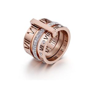Lyxig designer för Woman Ring Zirconia Engagement Titanium Steel Love Rings Silver Rose Gold Fashion Smycken gåvor WOM7142450