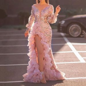 2021ピンクのイブニングドレスを着る鞘長長袖の幻想クリスタルビーズハイサイドスプリットフロアの長さパーティードレスプロムガウンop308d