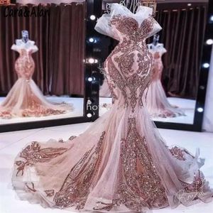 2022 Nya Rose Gold Mermaid aftonklänningar Långt glittrande paljett Applique Pärled Fishtail Prom Gown Robe de Soiree EE2805