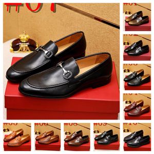 40 Modell Männer Schuhe Niedrigen Absatz Fransen Schuh Luxus Kleid Schuhe Brogue Schuh Frühling Stiefeletten Vintage Klassische Männliche Casual Loafer Schuhe Größe 38-46