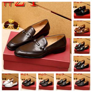 40 Style Fashion Slip On Herren Kleid Schuhe Herren Oxfords Mode Business Kleid Herren Schuhe 2020 Neue klassische Leder Herrenanzüge Shoeshot