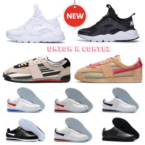 2024 Classic Cortez NYLON RM White Varsity Royal Red Casual SHOes Union x Cortez Basic Premium Black Blue Lightweight Run Chaussures Cortezs Leather BT QS sneakers