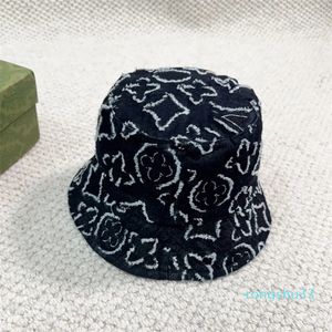 Chapéus de balde de desenhista para homens mulheres mais jovens bonés de beisebol pretos moda completa letras verdes flores chapéu de pescador na moda vintage sunhats