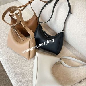 UMI NEW DESIGNER BAG HOBO HANDBAGS Luxury Crossbody Womens Best Seller Fashion Match Axelväskor Smooth Grained Cowhide Tote Zip Stängning Armhålväska Plånbok