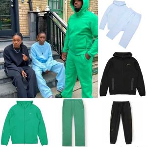 Mens Sports Nocta Trachsuit Tasarımcı Hoodie Pantolon Set İki Parça Takımlı Erkek Kadın Kaz Havova Sweater Techfleece Pantolonlar Takım Takım Dipleri Joggers FS14