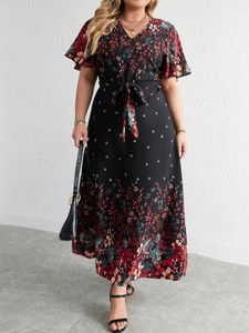 Plus Size Casual Dress Woman 2023 Summer V Neck Short Sleeve Floral Print Long Black Curvy Women Clothing 240116