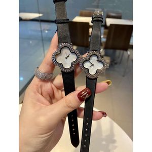 Cleefly Fashion Alhambra Luxury Women Vanly tittar på armbandsur Women's Menwatch Four Leaf Business Waterproof 9 Owkx Kajt