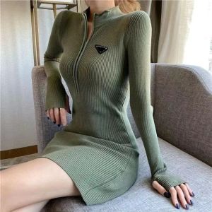 Designer Dress Europe US Hot Style Pencil Skirt Personality Fashion Long-sleeved Dress Buttons New High Stree P Letter Zipper Casual Slim Dress Clothing