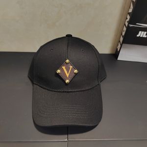 Top Caps Tasarımcı Şapka Beyzbol Kapağı Erkekler İçin Kadınlar Mektup L İşlemeli Casquette Luxe Fitted Hatlar Yaz Yüksek Kalitesi