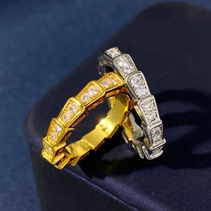 Gümüş Anillos Twist Ring Halkalar Boyut 6 7 8 9 Yüzük Serpentii 18K Altın Kaplama Gül Altın Çok Renkler Çok Renkler Twist Ring Kaliteli Altın Kaplama Taş Set Hediyeler