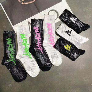 Designer socks Mens womens Fashion Embroidery Pattern Stripes Solid Color Black White Grey High quality luxury cotton sports casual Spring autumn socks