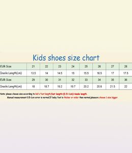 Kids Designer Buty chłopcy dziewczęta moda moda oddychał 2020 butów Quanlity Boys Nowe swobodne trampki w stylu sportowym 7055823