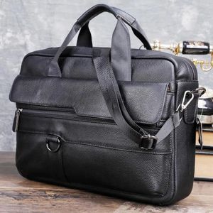 Stora mäns äkta läderhandväska för män Business Travel A4 Paper Messenger Bag 14 Inch Laptop Shoulder Bag Male Portfölj 240116