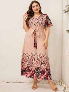 2023 Women Summer Long Dress V Neck Short Sleeve Floral Print Boho Beach Curvy Woman Plus Size Clothing 240116