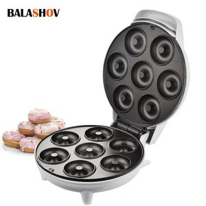 110220V Mini Elétrica Grill Donut Maker 7hole 1200W Portátil Máquina de Pão Antiaderente Utensílio de Cozinha EUUS Plug Uso Doméstico 240116