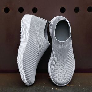 Vulcanized High Quality Sneakers Slip on Flats Shoes Women Loafers Plus Size 42 Walking Flat 240117