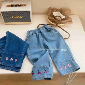 Calças de brim 2023 primavera outono coreano crianças meninas jeans bolso bordado solto calças do bebê meninas versátil crianças meninas calças