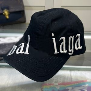 Ball Caps BB laserowe Cord Big Letters Embodery Baseball Triomphe Cap for Mens Women Designer Bale Hats Street Hat Vailies Street Baseball Fit Hats Ciagaa