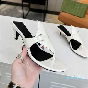Summer Popular Women Sandals Luxury Business Dress Wedding Party Leather High Heels Casual Flat Slippers 2024