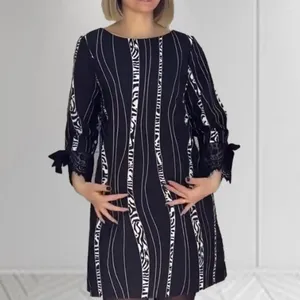 Casual Dresses Women's Dress Rands Tops Rhinestone Graphic T-Shirts Luxury Large Size Tunika för kvinnor Män Summerkläder Knubby Y2K