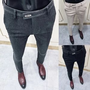 Jesień zima mężczyźni zagęszony wełniany garnitur Pant Formal Business Slim Fit Warmowe spodnie Man Office Social Casual Dress Pants 240117