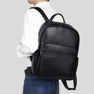 Plecak 2024 Prawdziwi prawdziwi skórzani mężczyźni solidne plecaki studenckie chłopiec z krowi 14 -calowa torba laptopa komputerowa