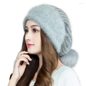 BERETS 2024 SOLID THATENED CHINTENING CAP SOFT REAL FUR THREW FOLD STYLE BEANIE HAT LADY AUTUNT WINTER OUTDOOR SPORT WARE