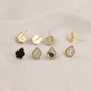 Designer Kendras Scotts Neclace Jewelry Style Autumn and Winter Irregular Crystal Cluster Earrings with Versatile Design