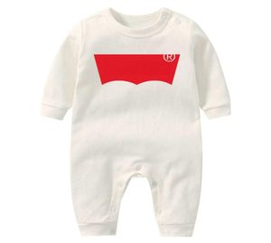 Baby Rompers Boys Designer Drukuj czysty bawełniany wygodny oddychający kombinezon lev10395 nowonarodzony romper1117958