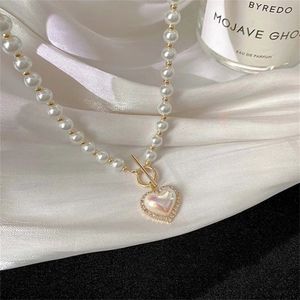 Collare di perle imitazione moda Collana con pendente di perle in ABS vinatge per le donne Gioielli semplici per feste con catena a clavicola con fibbia OT