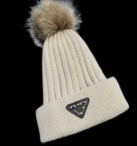 Mode av hög kvalitet beanie unisex höst vinter mössor stickad hatt för män och kvinnliga hattar klassisk sportdesigner skalle caps l4736800