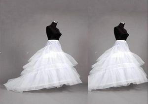 Em estoque novo 2016 vestidos de casamento 3hoops petticoat acessórios de noiva underskirt crinoline underdress deslizamento barato nupcial petticoa5578920