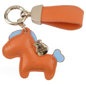 Pretty Horse Bag Charm Läder Key Rings Keychains Creative Animal Pendant Classic Handbag Ornament tillverkad av Hand Keyrings Key Chains Gift for Girls Women 10 Colors