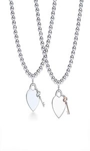 Designer Women039S Pendant Necklace Fashion Märke Pearl Chain Love Pendant Ladies Sexy CollarBone Halsband G2208094838411