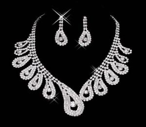 Nuovo economico set di gioielli da sposa in cristallo bling collana in argento placcato orecchini di diamanti set di gioielli da sposa per le donne sposa nuziale Acc2743279