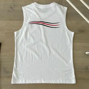 Män designer t shirt tees mens tank tops sommar ärmlös bomull t-shirt sport andbar rem älskling skjorta topp