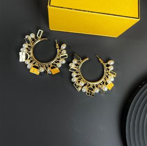 Pendientes de pulsera de diseñador para mujer, joyería de lujo, aros de perlas, brazalete de oro F con caja 20228184788