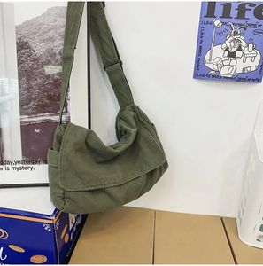 Dişi tuval kumaş hobo yumuşak eğimli omuz çantası y2k öğrenci eğlence orta boy okul kitap dizüstü bilgisayar torbası haberci yan çanta 240116