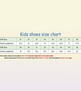 Kids Designer Buty chłopcy dziewczęta moda moda oddychał 2020 butów Quanlity Boys Nowe swobodne trampki w stylu sportowym 1089786