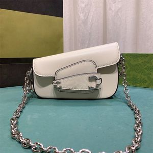 Tasarımcı çanta lüks çanta hobo çanta çanta klasik kadın omuz çantası altı koltuk crossbody tote çanta moda kavramaları kadınlar için yarım ay çantası beyaz