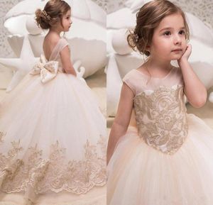 2021 adorável laço sagrado princesa vestidos da menina de flor vestido baile primeira comunhão para meninas sem mangas tule criança pageant6077958