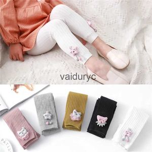 Leggings Tights Sticked Baby Girls Tights Cartoon Baby Autumn Winter Pantyhose Fashion 2022 Tights For Girls Cute Baby Girl FF Ålder för 6M-3T H240508