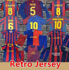 Retro futbol formaları 05 06 08 09 10 11 14 15 Xavi Ronaldinho Ronaldo Rivaldo Guardiola Iniesta Finalleri Klasik Maillot De Ayak Erkekler ve Çocuk Futbol Gömlek