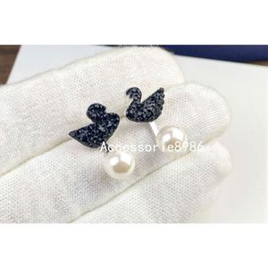 Misto semplice placcato oro 18 carati argento 925 lettere di lusso designer di marca geometriche donne famose rotondo cristallo strass orecchino matrimonio cigno