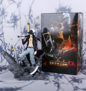 Zabawka 16 cm anime One Piece Dracule Mihawk Figurine Combat Ver. PCV Action Figure Figure Model Toys Prezent dla trybu kolekcjonerskiego4308241