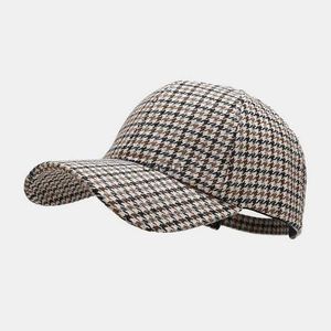 Ball Caps Unisex Luksusowa marka Brown Houndstooth Baseball Caps for Men Women British Plaid Designer Cap Bone Trucker Hat Casquette Homme YQ240117