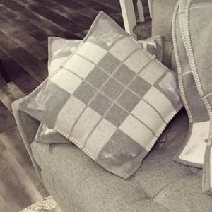 Luxo cashmere fronha crochê lã macia quente simples sofá cama lã malha listrado geométrico fronha 240113