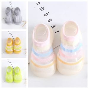 2024 nieuwe Babyschoenen Zomer Meisjes Jongens Kids mooie Sandalen Baby Schoenen 1-4 jaar oude Peuter Slippers Zachte zool Bodem kinderen Designer schoenen antislip